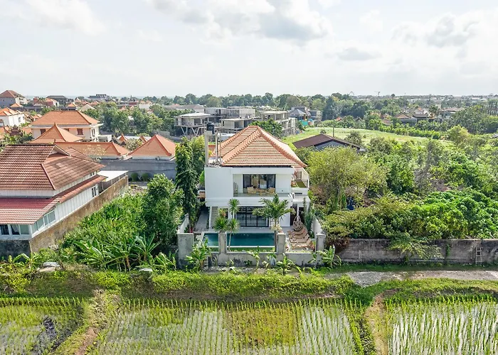 Villa 4 Bd Rice Paddies View 4 Mins To *