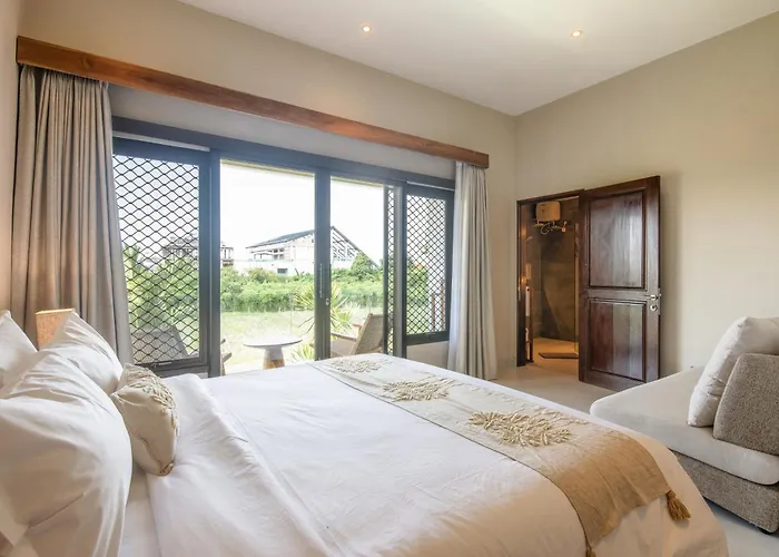 4 Bd Rice Paddies View 4 Mins To Villa